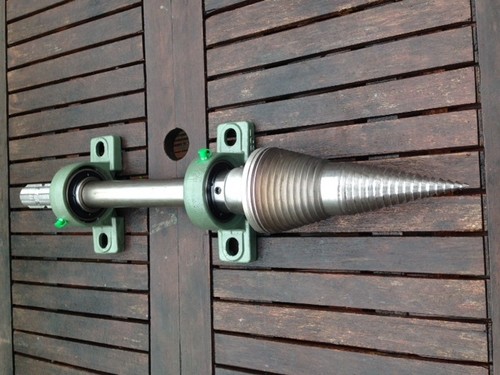 Log splitter screw - log,