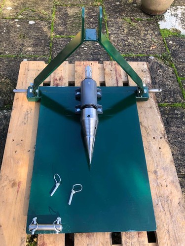 Tractor log splitter screw - log,